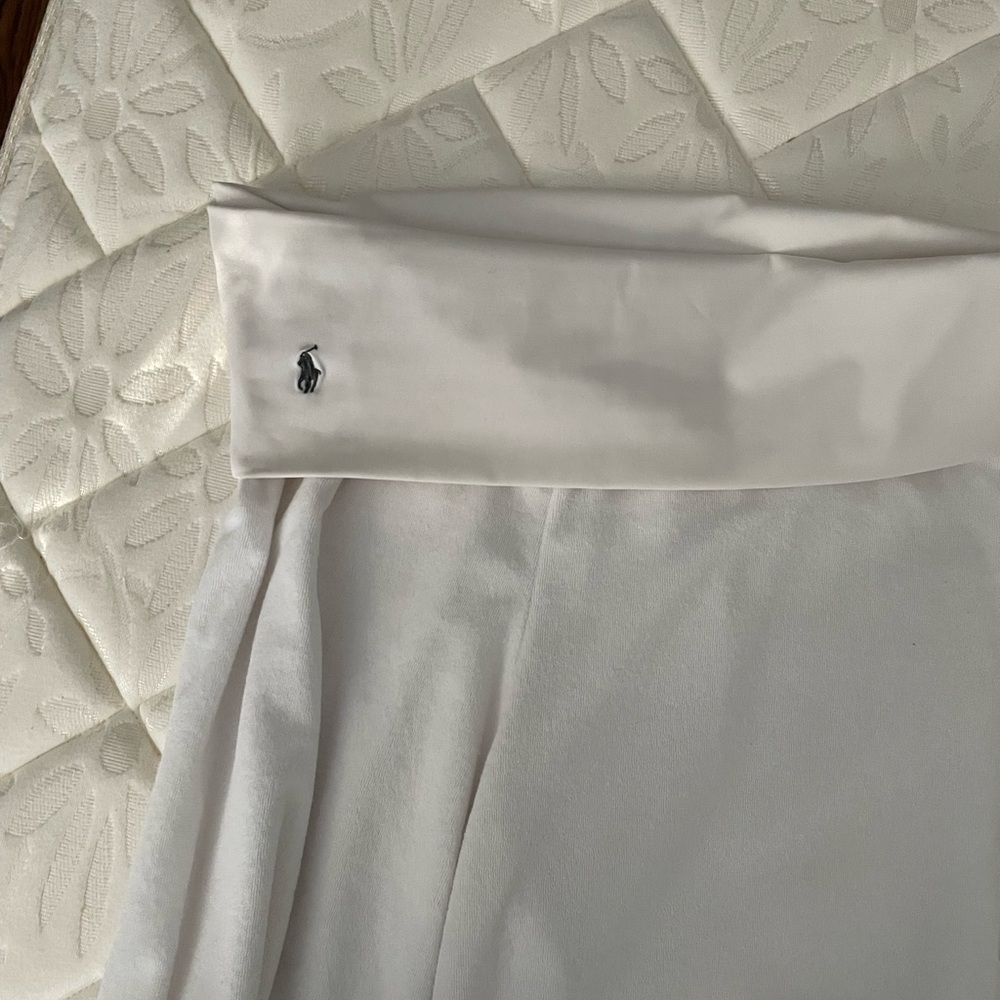 Ralph Lauren White fold over Terry cloth capris - Picture 6 of 6